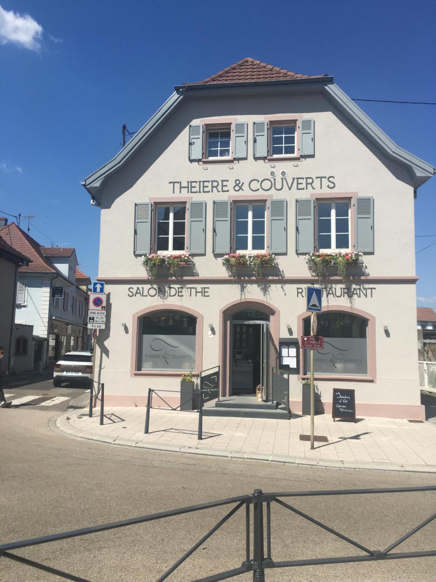 Theiere & Couverts - Les Chambres Серне Экстерьер фото
